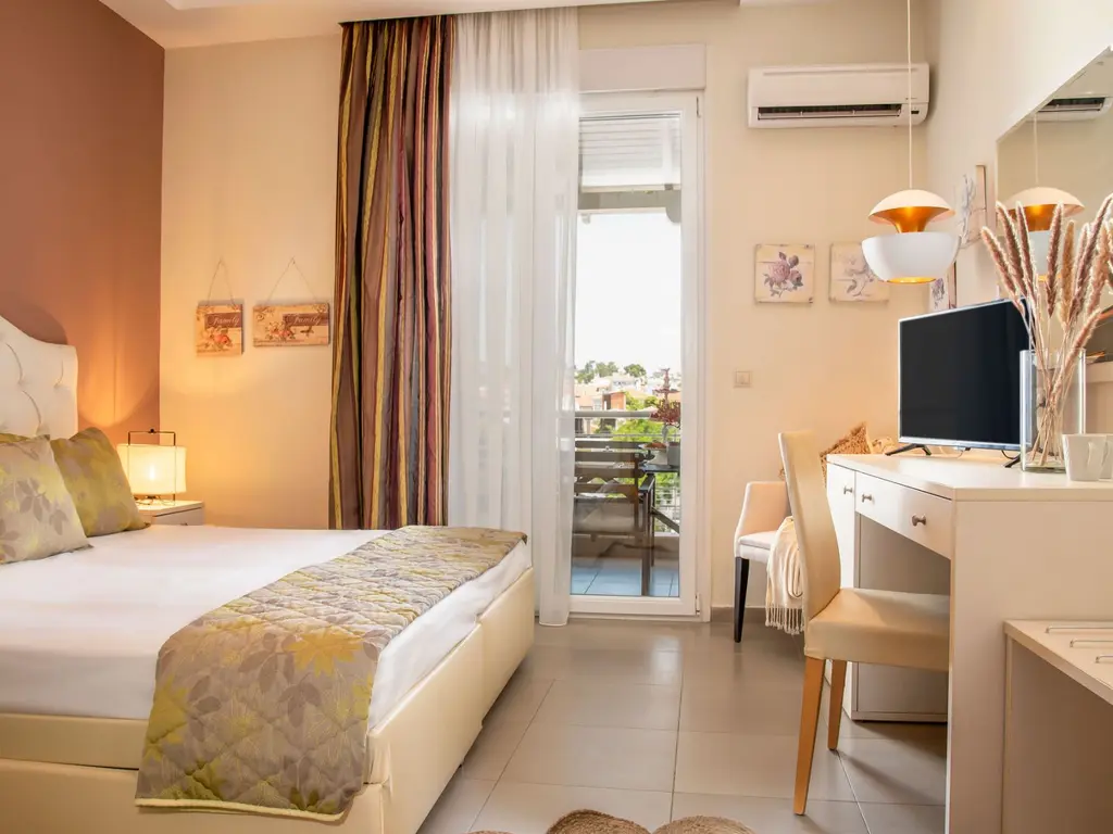 Снимка 13 - Aqua Mare Hotel - Халкидики-Неа Каликратия, Гърция