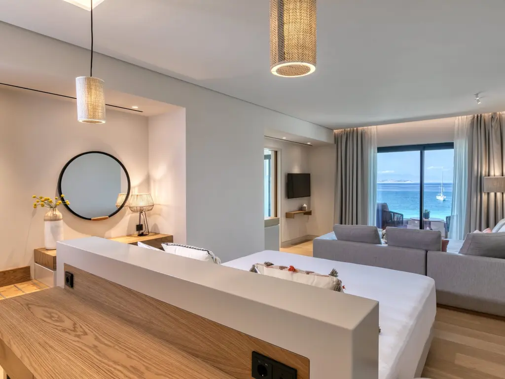 Снимка 15 - Vathi Cove Luxury Resort & Spa - Тасос, Гърция
