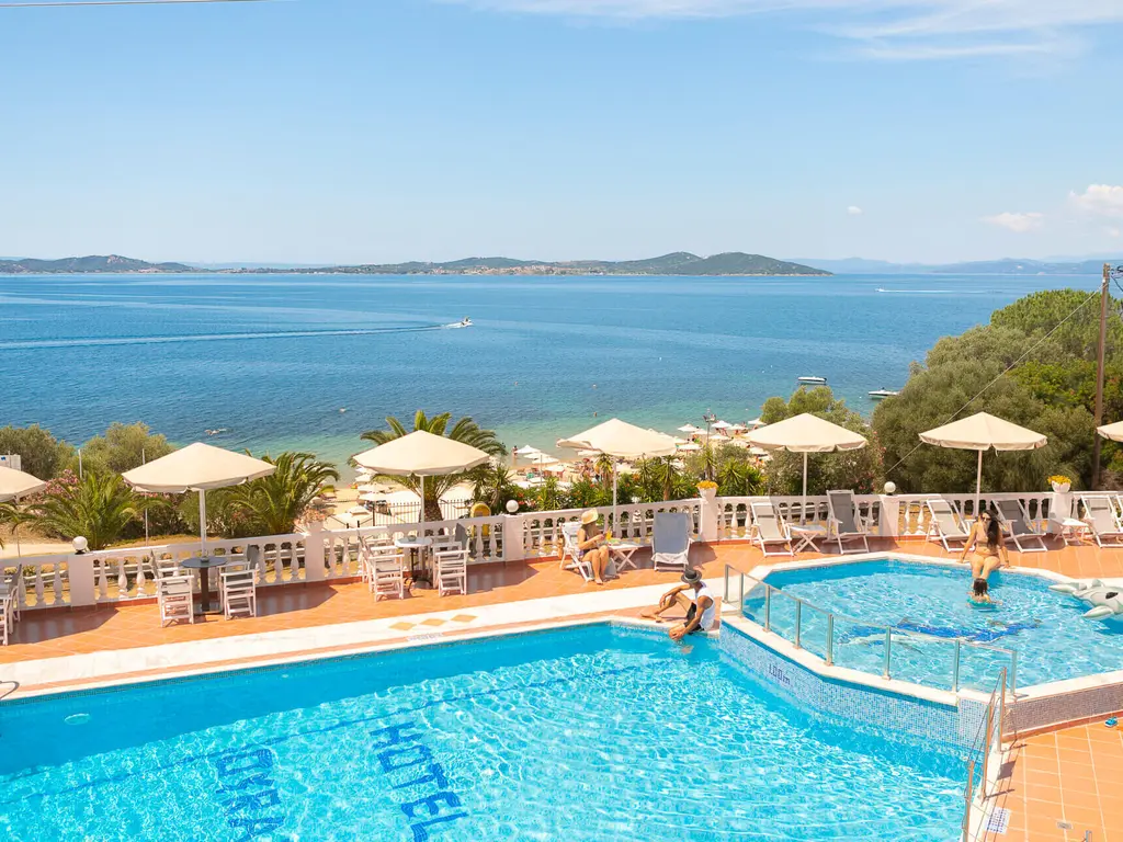 Снимка 25 - Akti Ouranoupoli Beach Resort - Халкидики-Атон, Гърция