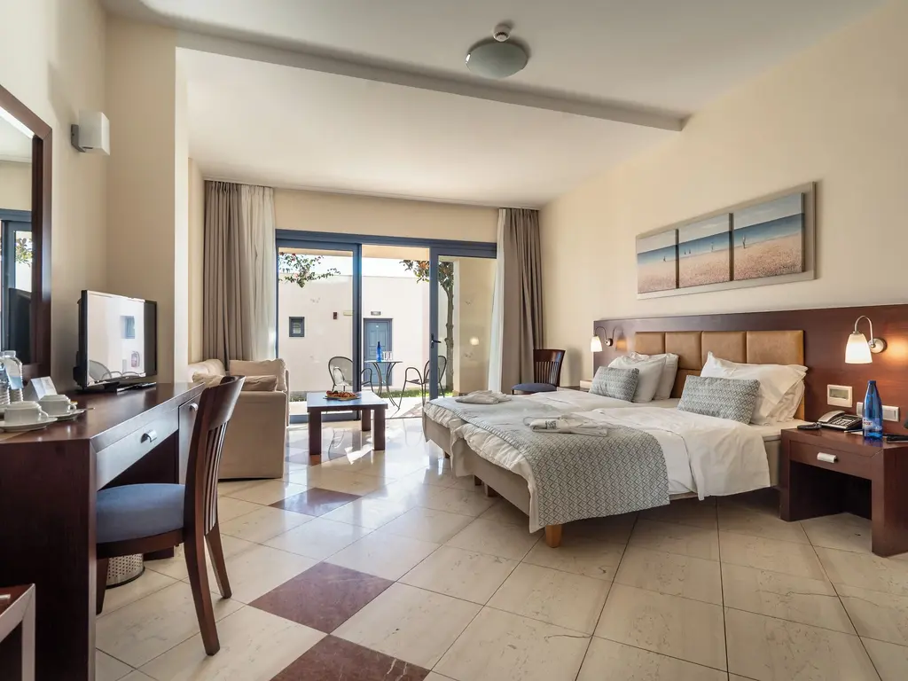 Снимка 13 - Porto Galini Seaside Resort & Spa - Лефкада, Гърция