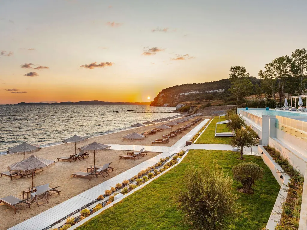 Снимка 4 - Mount Athos Resort - Халкидики-Атон, Гърция