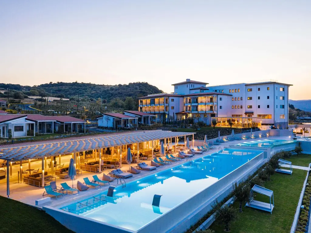 Снимка 45 - Mount Athos Resort - Халкидики-Атон, Гърция