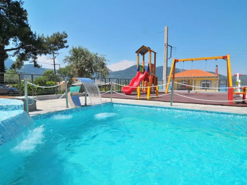Снимка 32 - Ntinas Filoxenia Hotel - Тасос, Гърция