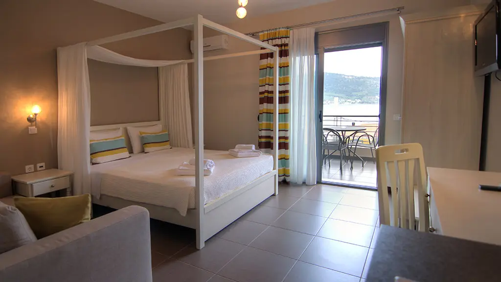 Снимка 10 - Ntinas Filoxenia Hotel - Тасос, Гърция