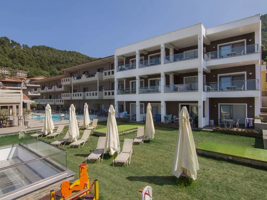 Снимка 3 - Ntinas Filoxenia Hotel - Тасос, Гърция