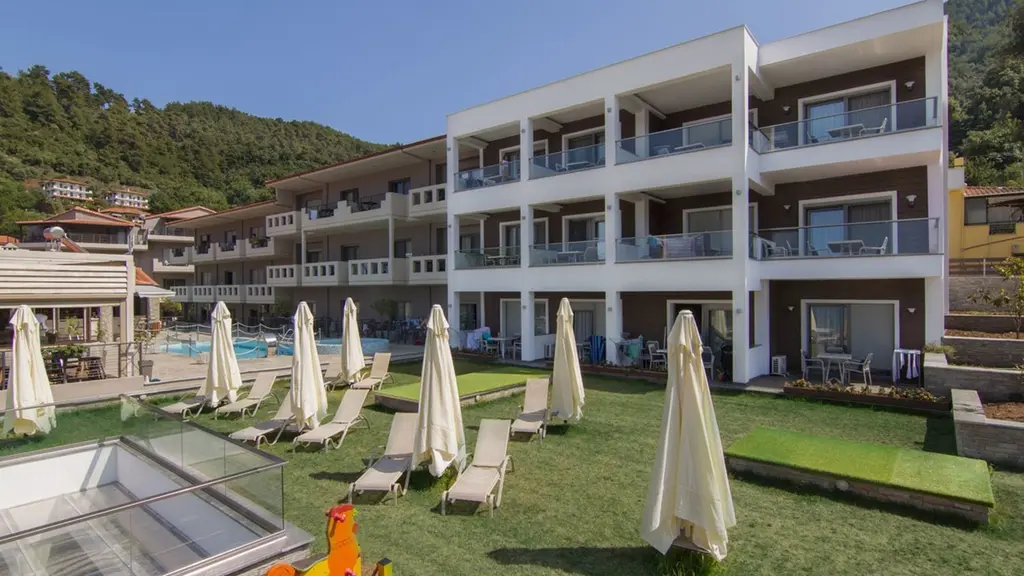 Снимка 3 - Ntinas Filoxenia Hotel - Тасос, Гърция
