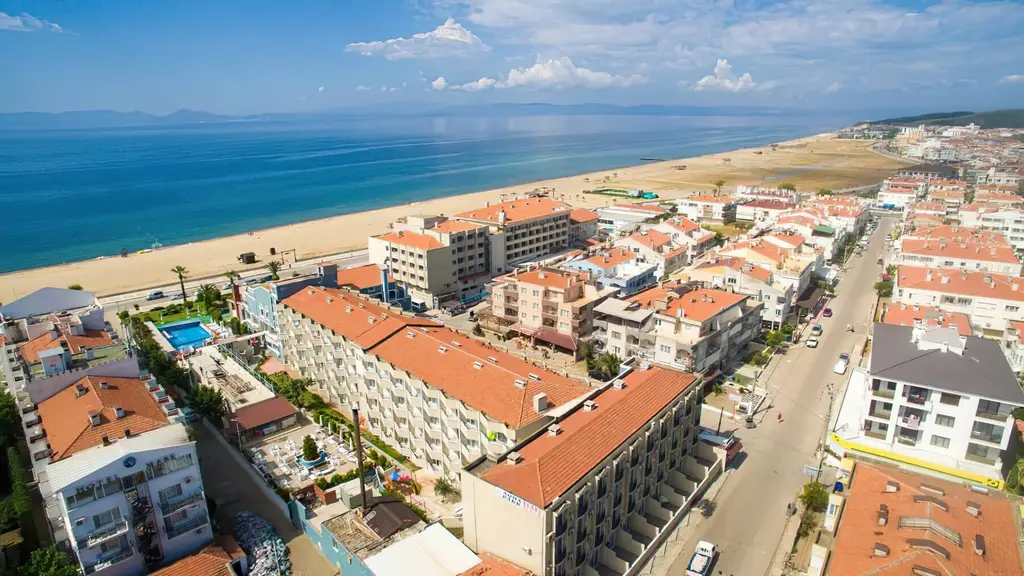 Снимка 2 - Buyuk Berk Hotel - Айвалък, Турция