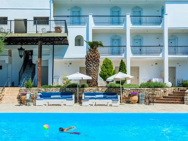 Снимка 28 - Kriopigi Hotel - Халкидики-Касандра, Гърция