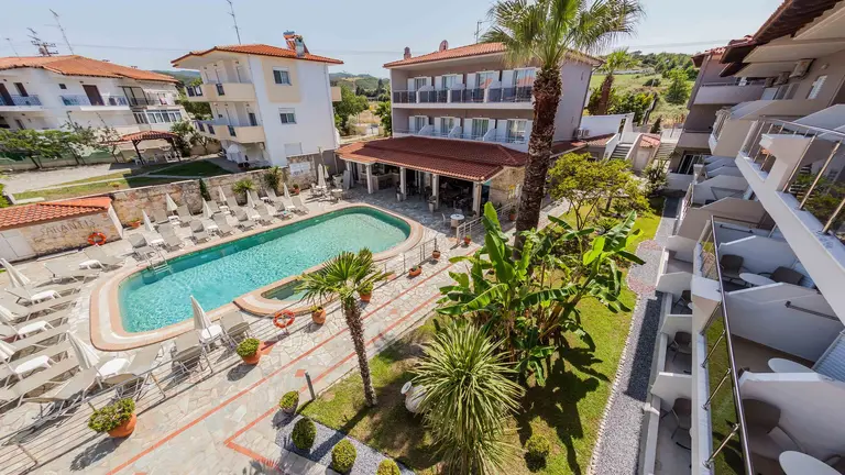 Снимка 2 - Sarantis Hotel & Suites - Халкидики-Касандра, Гърция