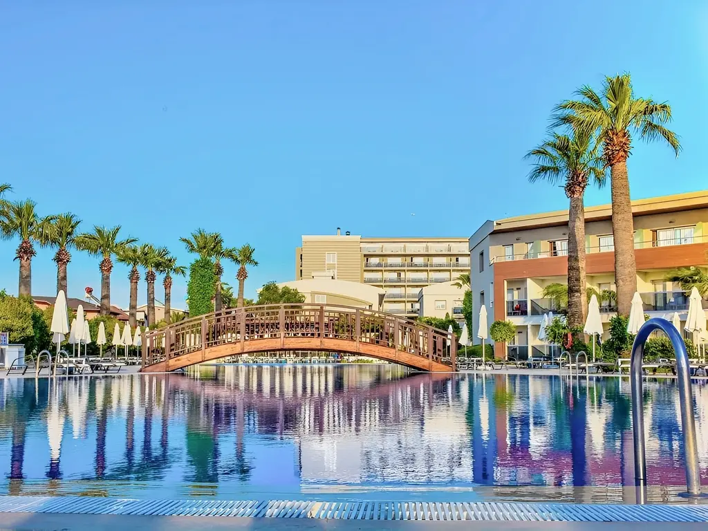 Снимка 3 - Palm Wings Beach Resort & Spa - Кушадасъ, Турция