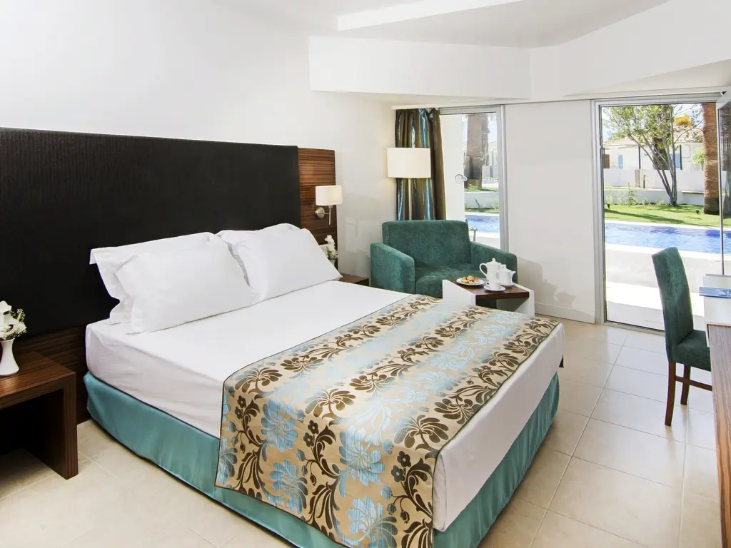 Снимка 20 - Palm Wings Beach Resort & Spa - Кушадасъ, Турция