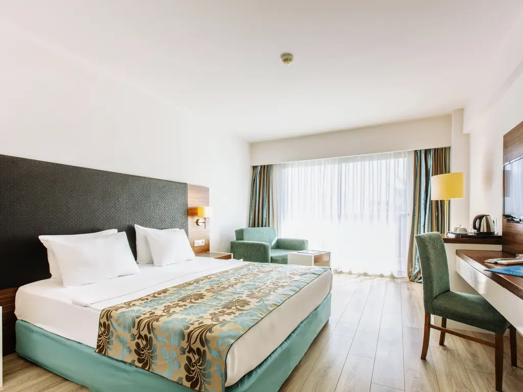 Снимка 18 - Palm Wings Beach Resort & Spa - Кушадасъ, Турция