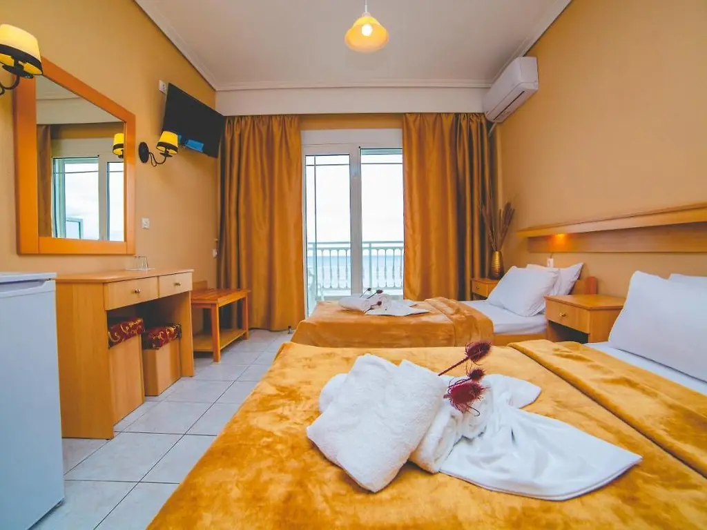 Снимка 10 - Themis Beach - Олимпийска ривиера, Гърция