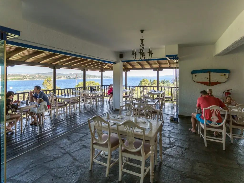 Снимка 9 - Agionissi Resort - Халкидики-Атон, Гърция