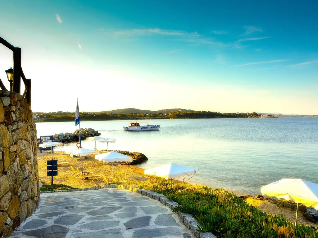 Снимка 15 - Agionissi Resort - Халкидики-Атон, Гърция