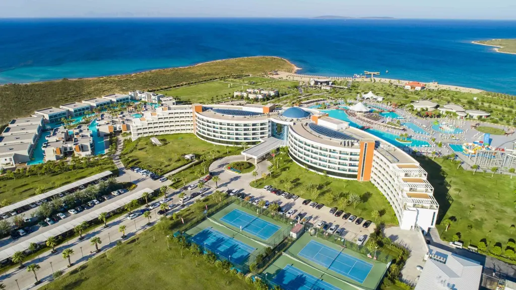 Снимка 2 - Aquasis Deluxe Resort & Spa - Дидим, Турция