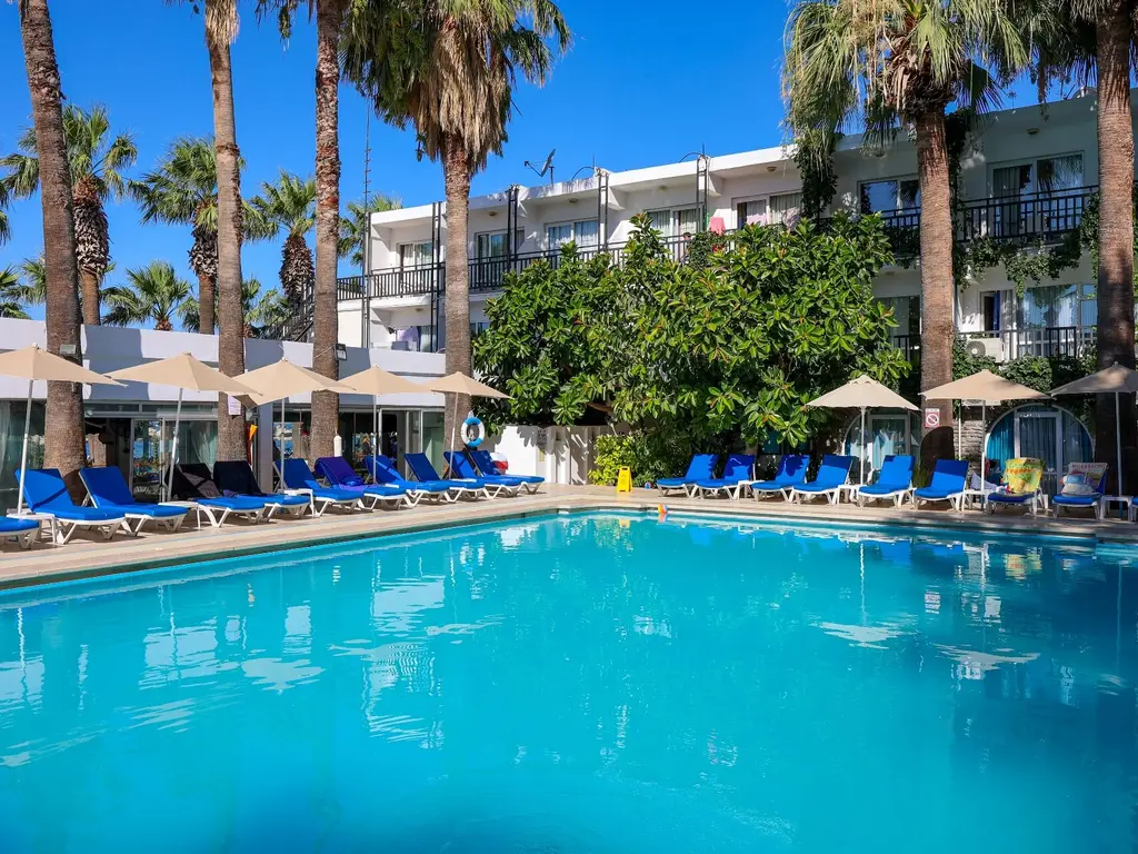 Снимка 9 - Sami Beach Hotel - Бодрум, Турция