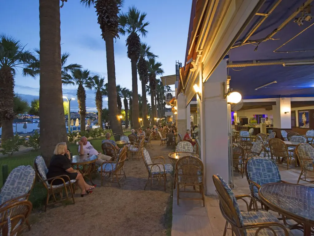 Снимка 25 - Sami Beach Hotel - Бодрум, Турция