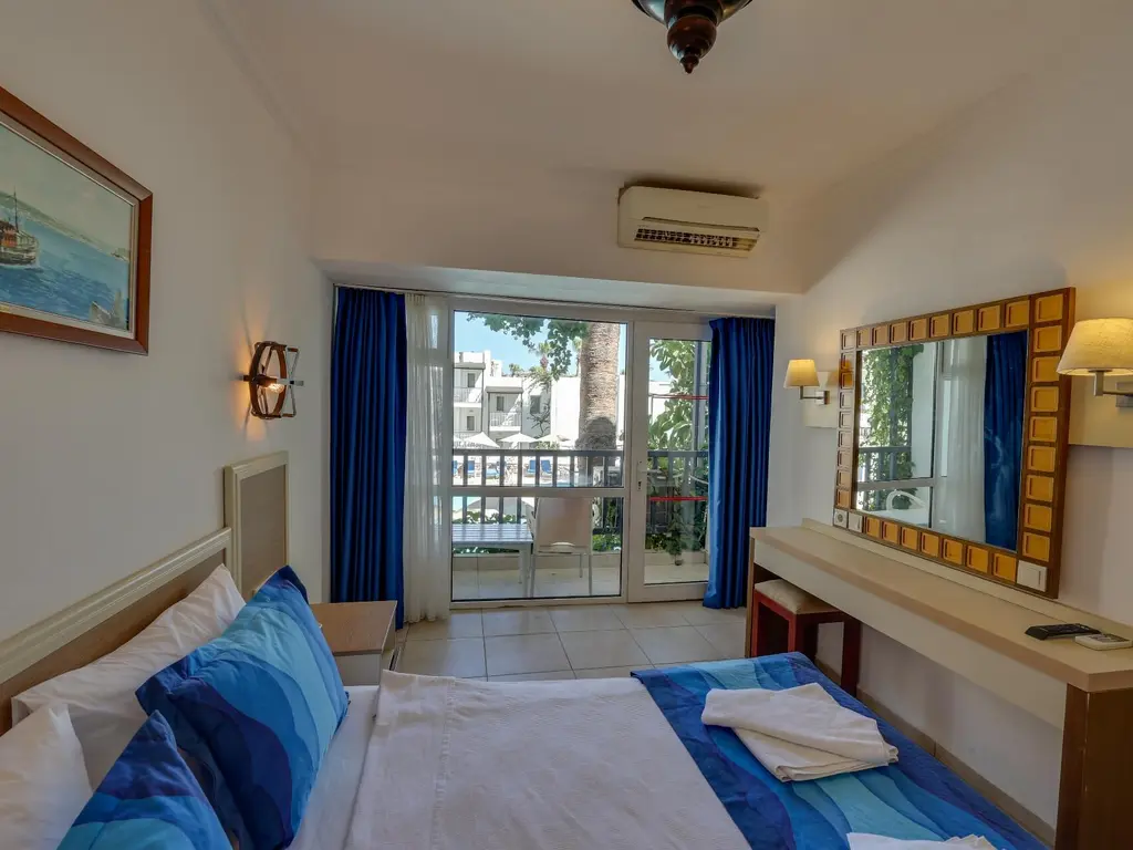 Снимка 29 - Sami Beach Hotel - Бодрум, Турция