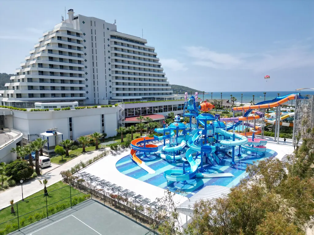 Снимка 2 - Palm Wings Ephesus Beach Resort - Кушадасъ, Турция