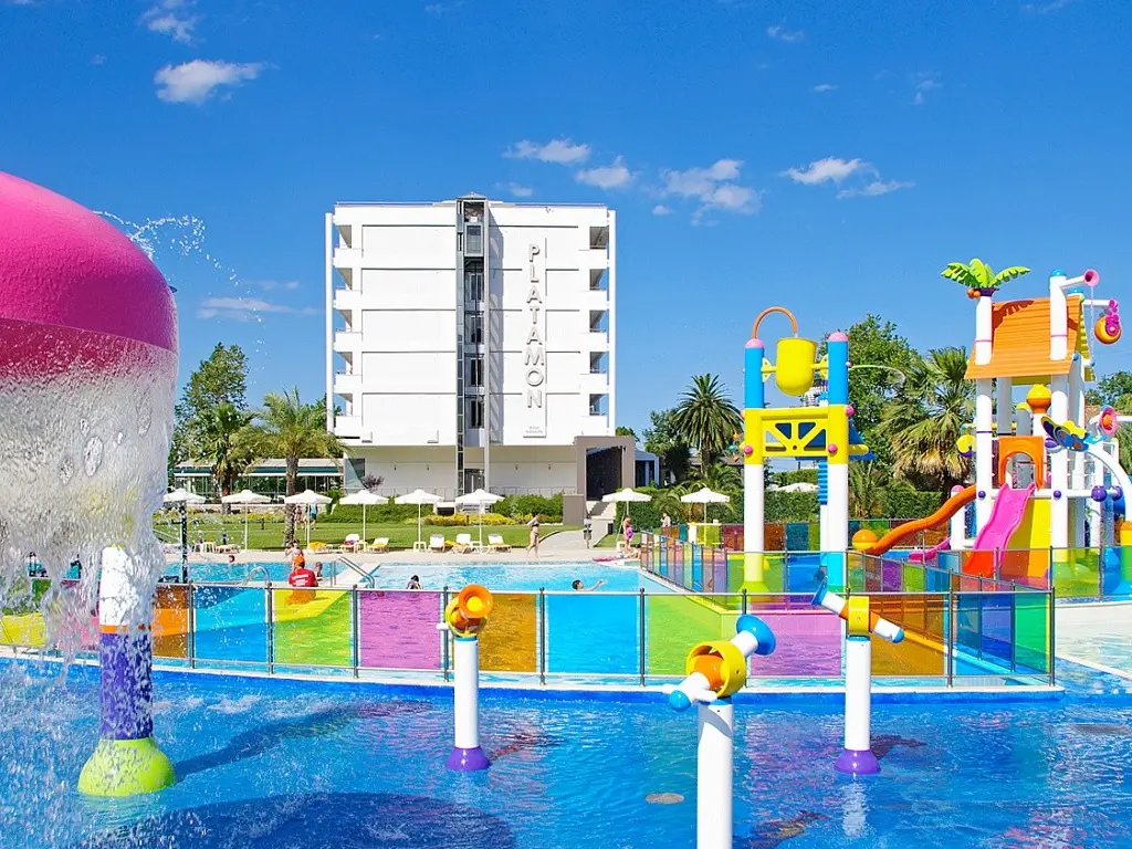 Снимка 2 - Cronwell Platamon Resort - Олимпийска ривиера, Гърция