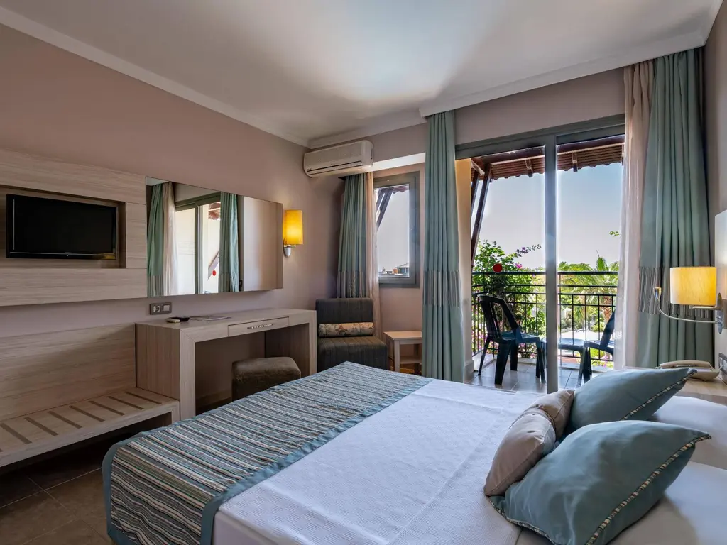Снимка 8 - Palmeras Beach Hotel - Анталия-Алания, Турция