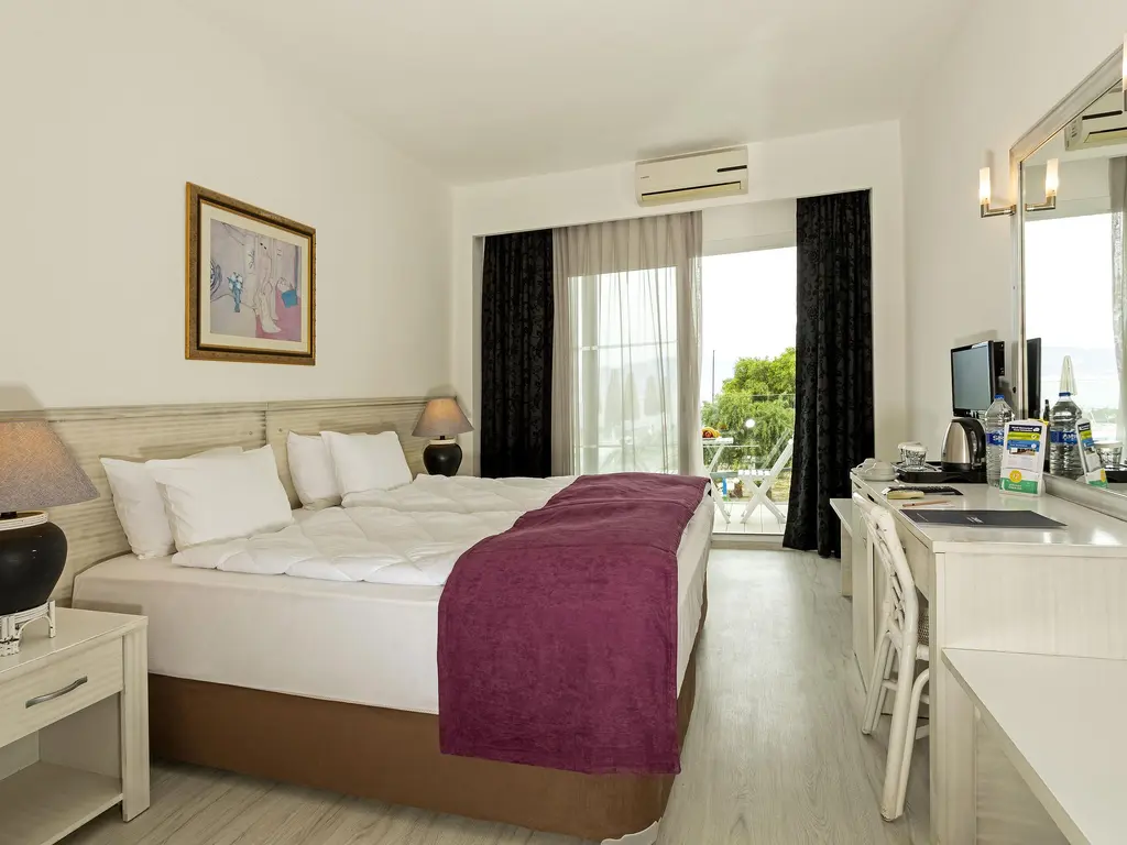 Снимка 20 - Charm Beach Hotel - Бодрум, Турция