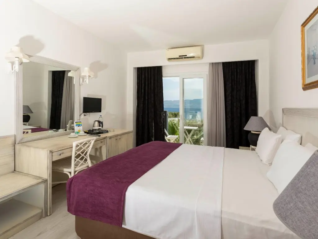 Снимка 19 - Charm Beach Hotel - Бодрум, Турция