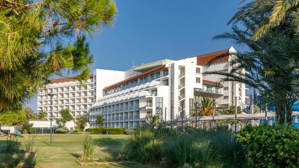 Снимка 3 - Grand Hotel Ontur - Чешме, Турция