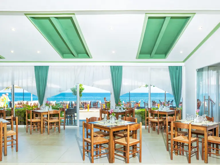 Снимка 18 - Xenios Dolphin Beach - Халкидики-Касандра, Гърция