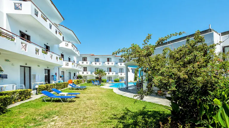 Снимка 5 - Xenios Dolphin Beach - Халкидики-Касандра, Гърция