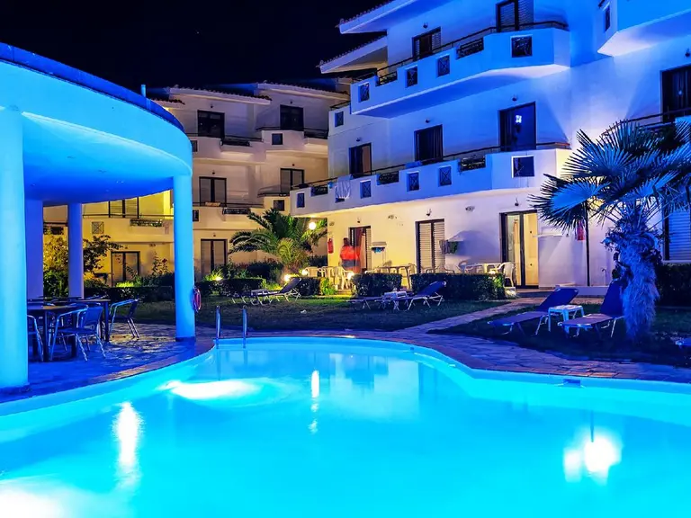 Снимка 24 - Xenios Dolphin Beach - Халкидики-Касандра, Гърция