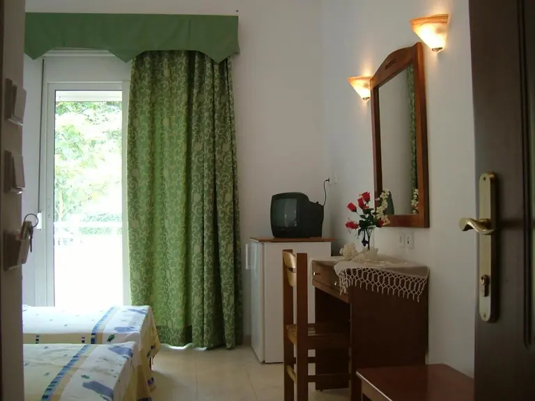 Снимка 7 - Estelle Hotel - Халкидики-Ситония, Гърция