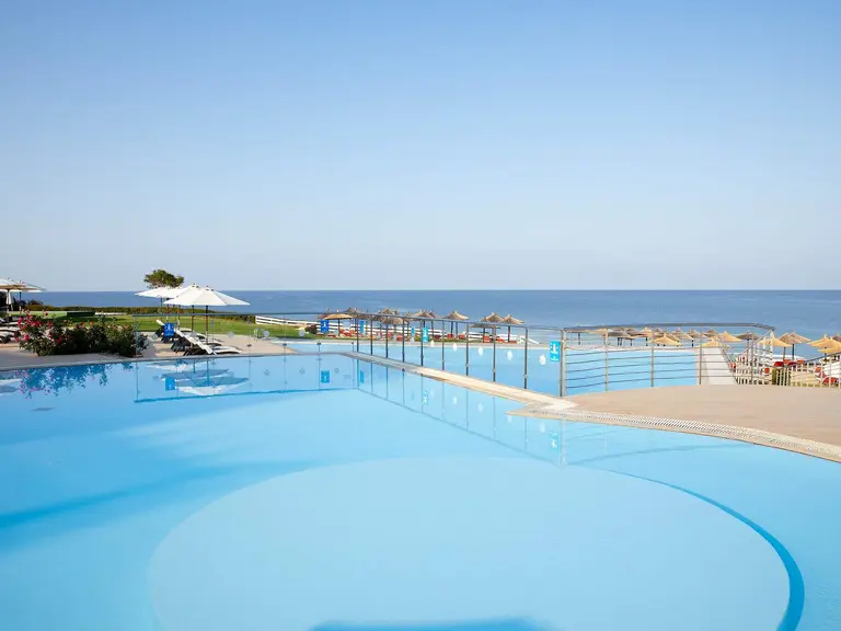 Снимка 26 - Istion Club Hotel & Spa - Халкидики-Касандра, Гърция