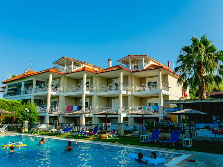 Снимка 2 - Golden Residence Family Resort - Халкидики-Касандра, Гърция