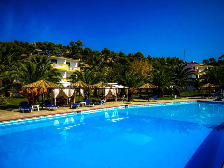 Снимка 2 - Koviu Holiday Village - Халкидики-Ситония, Гърция