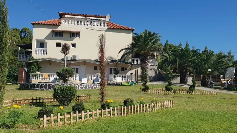 Снимка 5 - Koviu Holiday Village - Халкидики-Ситония, Гърция