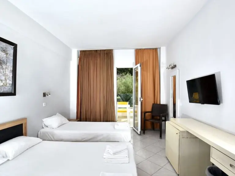 Снимка 8 - Al Mare Hotel - Халкидики-Касандра, Гърция