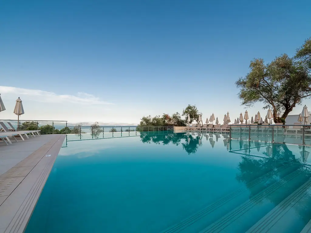 Снимка 27 - Aeolos Beach Resort - Корфу, Гърция