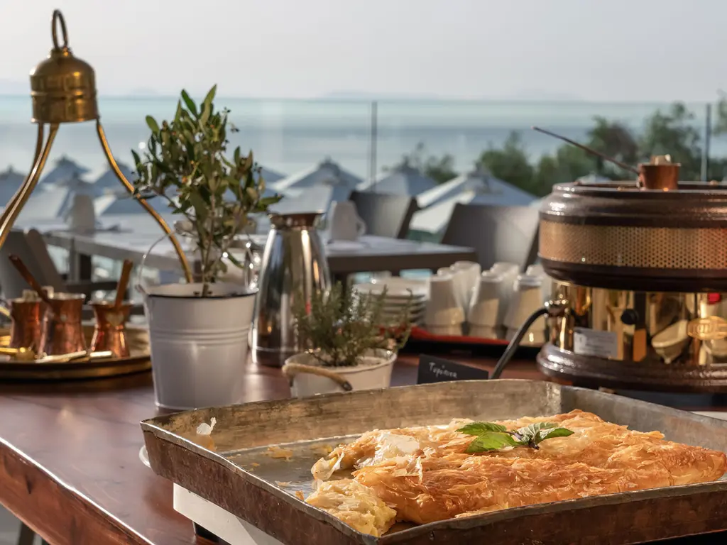 Снимка 19 - Aeolos Beach Resort - Корфу, Гърция