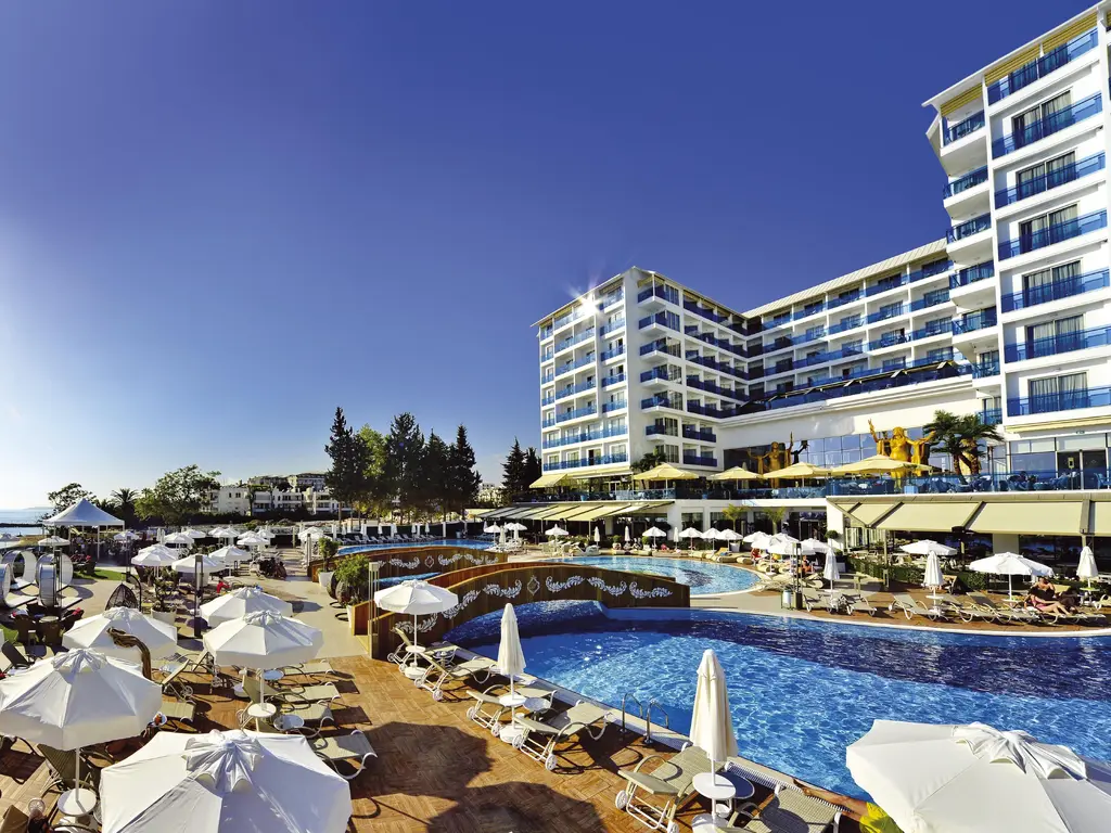 Снимка 2 - Azura Deluxe Resort & SPA - Анталия-Алания, Турция