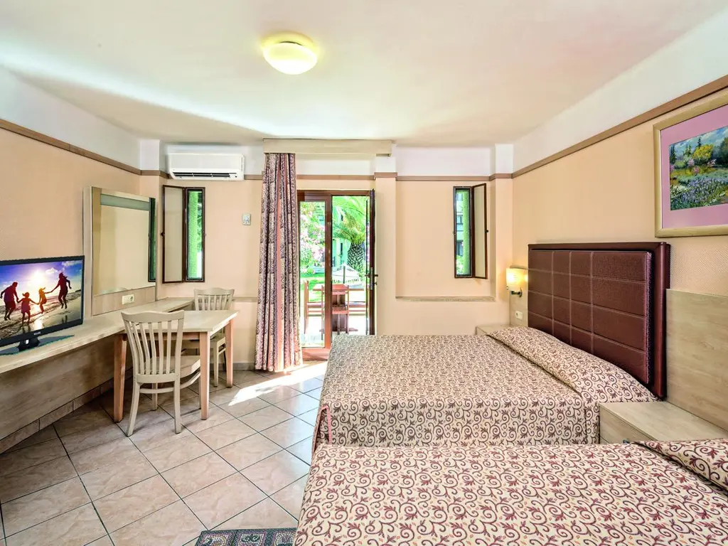 Снимка 10 - VONRESORT Golden Beach - Анталия-Сиде, Турция