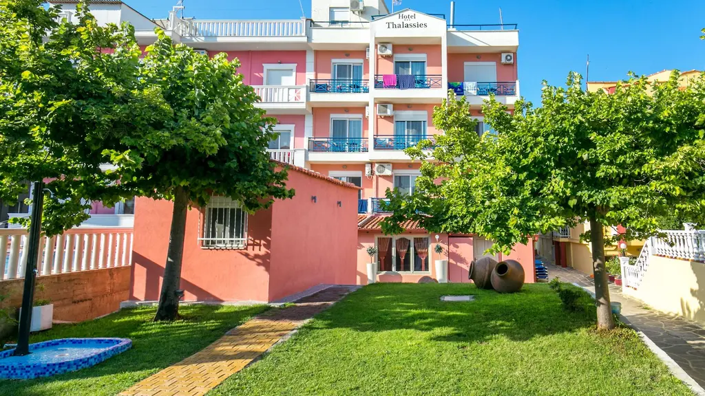 Снимка 2 - Thalassies Hotel - Тасос, Гърция