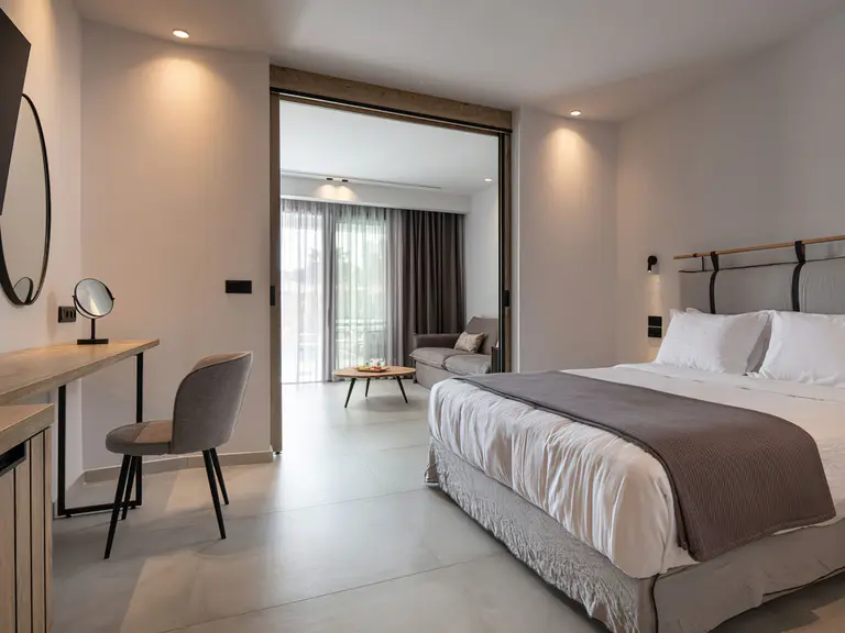 Снимка 3 - Lagomandra Beach Hotel - Халкидики-Ситония, Гърция