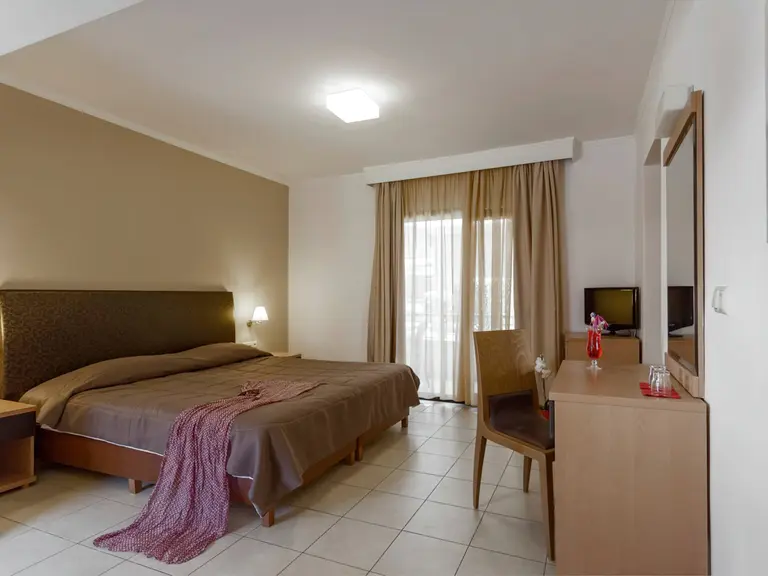 Снимка 24 - Lagomandra Beach Hotel - Халкидики-Ситония, Гърция