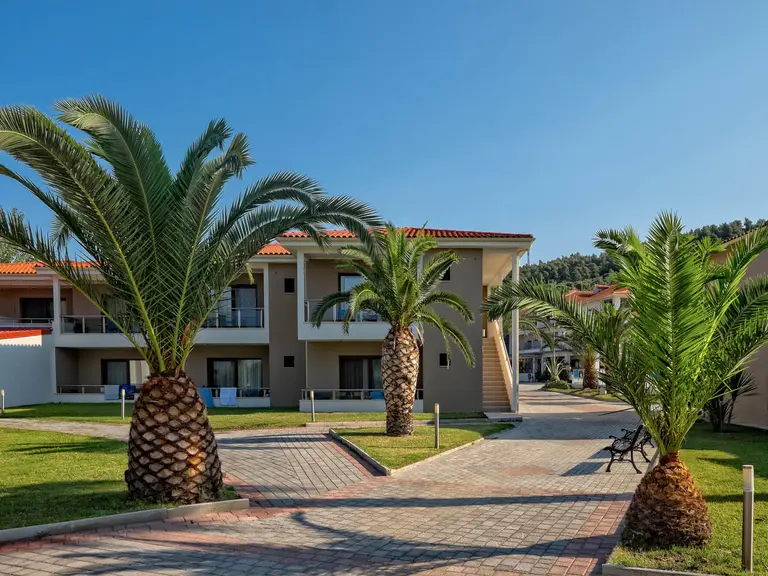 Снимка 18 - Lagomandra Beach Hotel - Халкидики-Ситония, Гърция