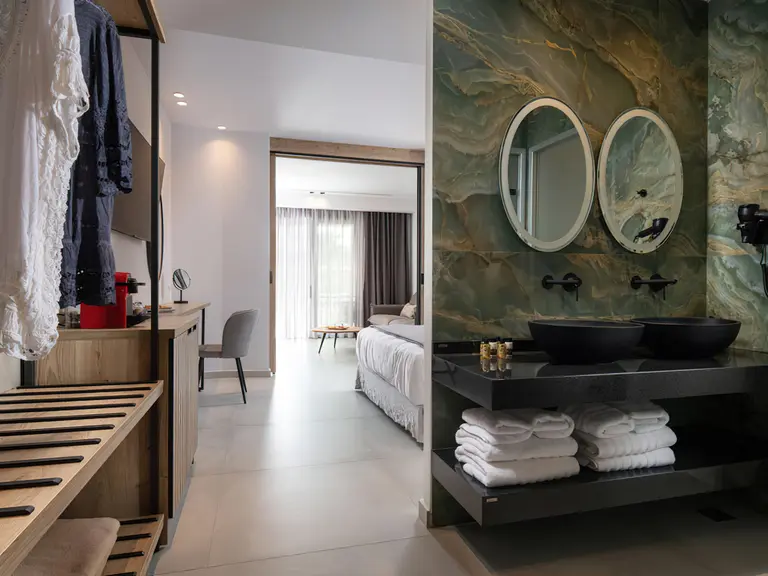 Снимка 5 - Lagomandra Beach Hotel - Халкидики-Ситония, Гърция