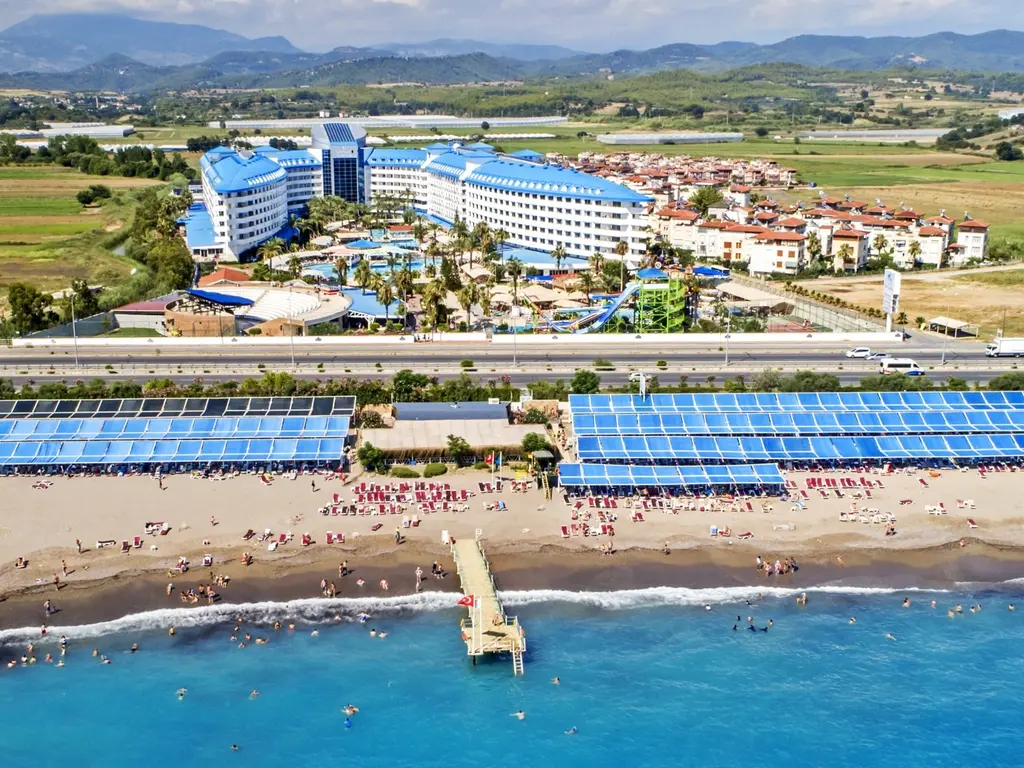 Снимка 4 - Crystal Admiral Resort Suites & Spa - Анталия-Сиде, Турция