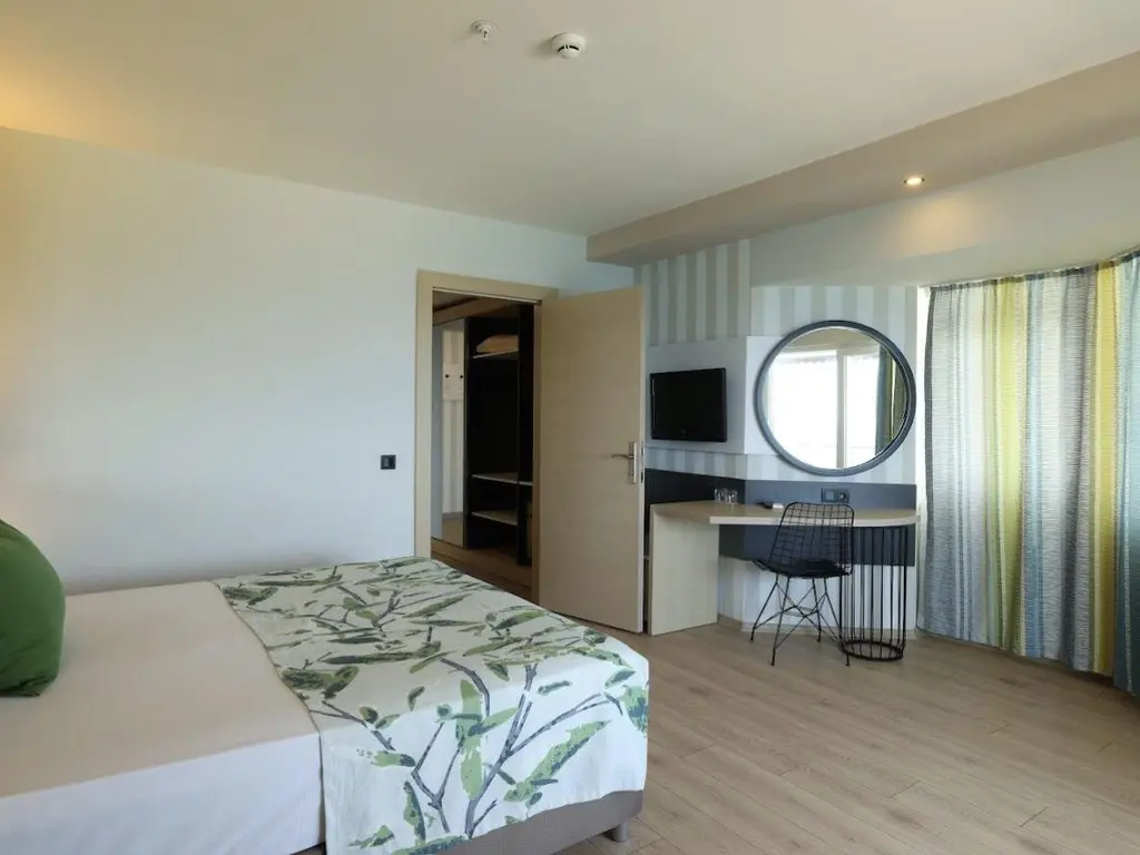 Снимка 10 - EOS Beach Resort - Анталия-Алания, Турция