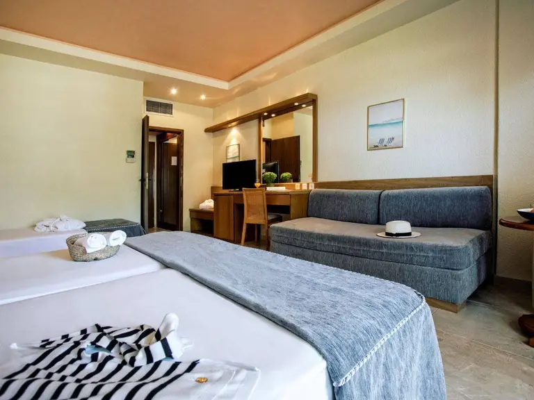 Снимка 15 - Possidi Holidays Resort - Халкидики-Касандра, Гърция